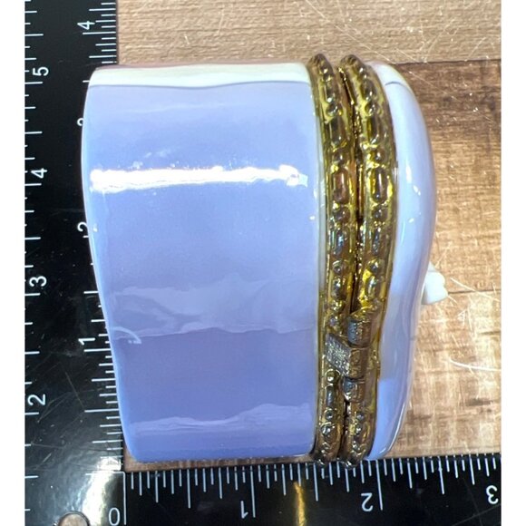 Heart-Shaped Ceramic Trinket Box With Cross & Gold Accents - Picture 7 of 7